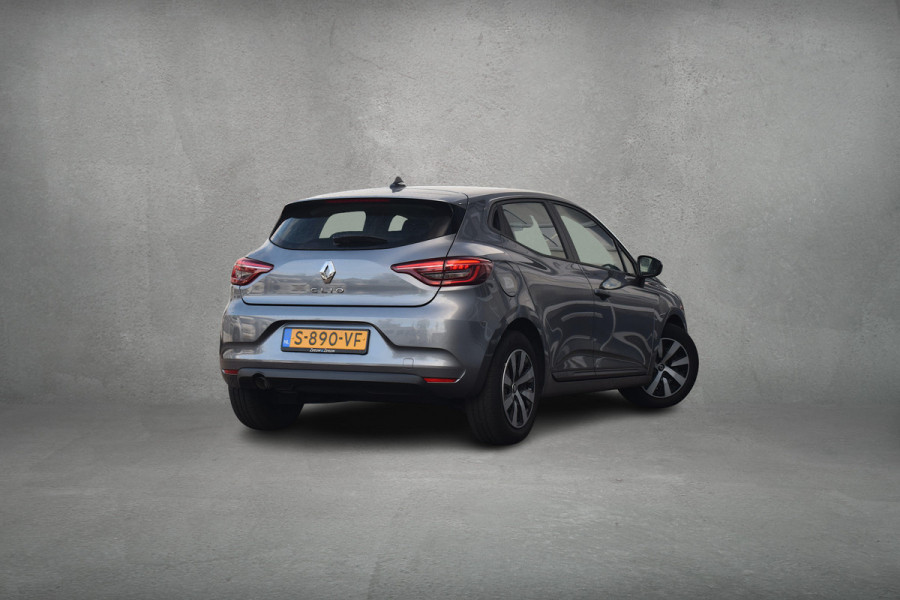 Renault Clio 1.0 TCe 90 Equilibre | Apple CarPlay | Airco | Cruise | Sportstoelen Renault Clio 1.0 TCe 90 Equilibre | Apple CarPlay | Airco | Cruise | Sportstoelen