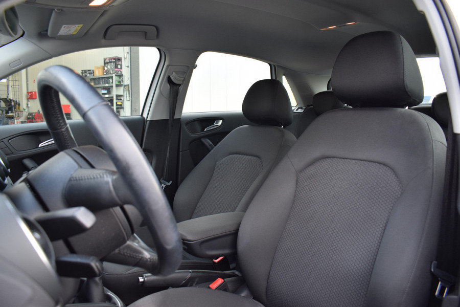 Audi A1 Sportback 1.0 TFSI Active | Airco | 17” LM | Navi | Cruise | Sensoren Audi A1 Sportback 1.0 TFSI Active | Airco | 17” LM | Navi | Cruise | Sensoren