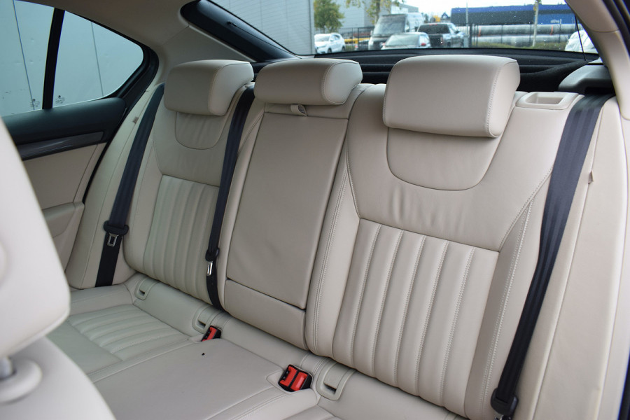 Škoda Octavia 1.0 TSI Greentech Style Business | Automaat | CarPlay | Leer | Stoelverw. Škoda Octavia 1.0 TSI Greentech Style Business | Automaat | CarPlay | Leer | Stoelverw.