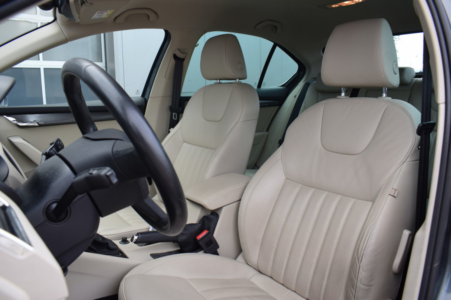 Škoda Octavia 1.0 TSI Greentech Style Business | Automaat | CarPlay | Leer | Stoelverw. Škoda Octavia 1.0 TSI Greentech Style Business | Automaat | CarPlay | Leer | Stoelverw.