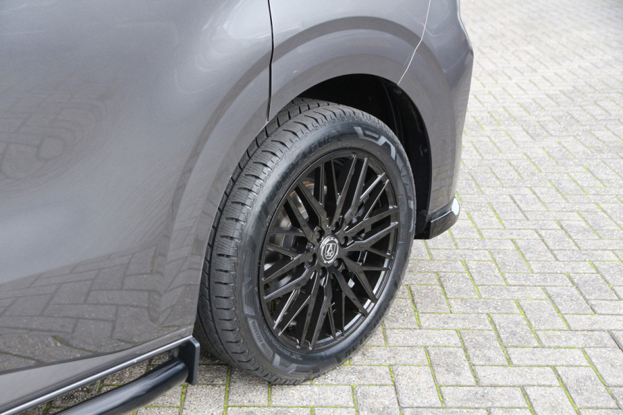 Ford Transit Custom 320 2.0 TDCI 136 | KAR-edition | L2H1 | LED | Camera | Navi | Clima..