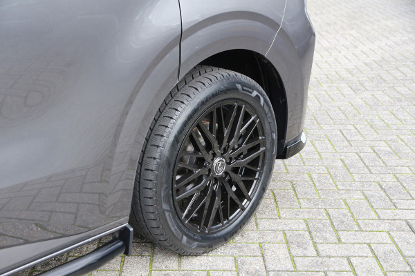 Ford Transit Custom 320 2.0 TDCI 136 | KAR-edition | L2H1 | LED | Camera | Navi | Clima..