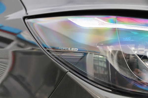 Ford Transit Custom 320 2.0 TDCI 136 | KAR-edition | L2H1 | LED | Camera | Navi | Clima..