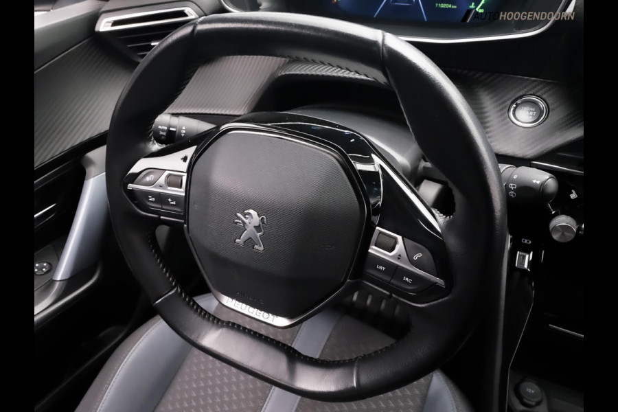 Peugeot 2008 1.2 PureTech Allure (APPLE CARPLAY,LED,STOELVERWARMING,360 CAMERA,DIGITAAL DISPLAY,KEYLESS,CRUISE,LM-VELGEN,TREKHAAK)