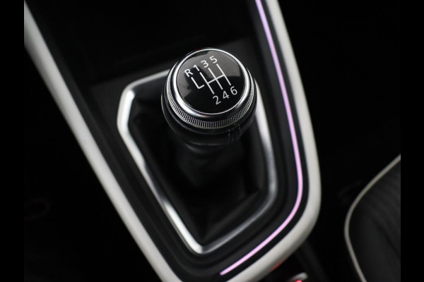 Renault Clio 1.0 TCe 90 Techno | Carplay | Sfeerverlichting | Navigatie | Cruise Control | Camera | DAB | LMV 16 |