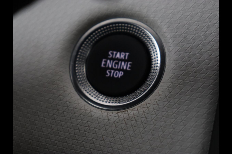 Renault Clio 1.0 TCe 90 Techno | Carplay | Sfeerverlichting | Navigatie | Cruise Control | Camera | DAB | LMV 16 |