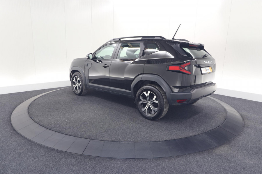 Dacia Duster Mild Hybrid 130 Expression | Camera | Stoelverwarming | Apple Carplay | Navigatie Dacia Duster Mild Hybrid 130 Expression | Camera | Stoelverwarming | Apple Carplay | Navigatie
