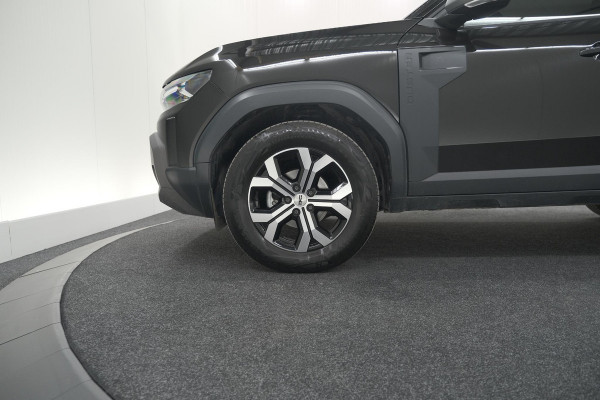 Dacia Duster Mild Hybrid 130 Expression | Camera | Stoelverwarming | Apple Carplay | Navigatie Dacia Duster Mild Hybrid 130 Expression | Camera | Stoelverwarming | Apple Carplay | Navigatie