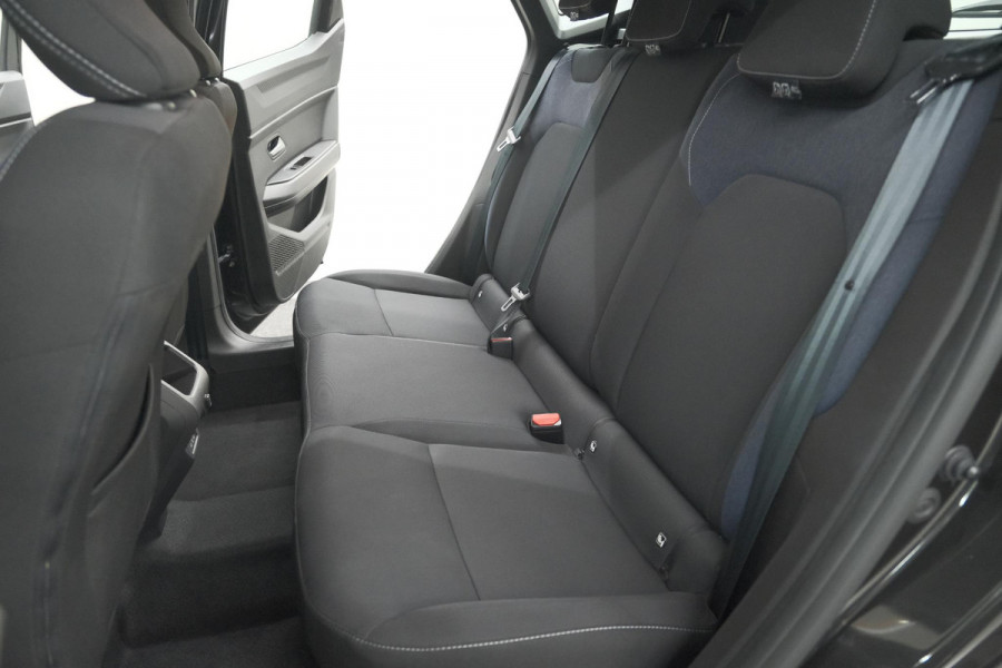 Dacia Duster Mild Hybrid 130 Expression | Camera | Stoelverwarming | Apple Carplay | Navigatie Dacia Duster Mild Hybrid 130 Expression | Camera | Stoelverwarming | Apple Carplay | Navigatie