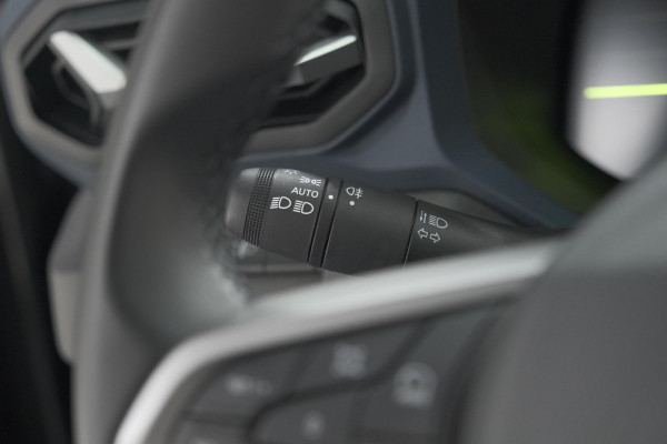 Dacia Duster Mild Hybrid 130 Expression | Camera | Stoelverwarming | Apple Carplay | Navigatie Dacia Duster Mild Hybrid 130 Expression | Camera | Stoelverwarming | Apple Carplay | Navigatie