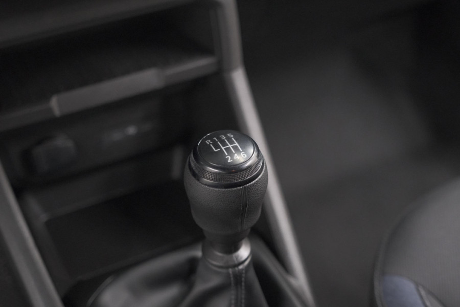 Dacia Duster Mild Hybrid 130 Expression | Camera | Stoelverwarming | Apple Carplay | Navigatie Dacia Duster Mild Hybrid 130 Expression | Camera | Stoelverwarming | Apple Carplay | Navigatie
