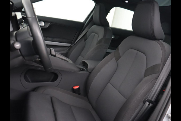 Polestar 2 Long Range Single Motor 78 kWh | Panoramadak | Harman/Kardon Audio | Carplay | Stoelverwarming | Camera | LED koplampen | LMV 19 | Polestar 2 Long Range Single Motor 78 kWh | Panoramadak | Harman/Kardon Audio | Carplay | Stoelverwarming | Camera | LED koplampen | LMV 19 |