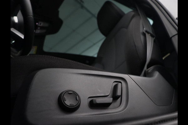 Polestar 2 Long Range Single Motor 78 kWh | Panoramadak | Harman/Kardon Audio | Carplay | Stoelverwarming | Camera | LED koplampen | LMV 19 | Polestar 2 Long Range Single Motor 78 kWh | Panoramadak | Harman/Kardon Audio | Carplay | Stoelverwarming | Camera | LED koplampen | LMV 19 |