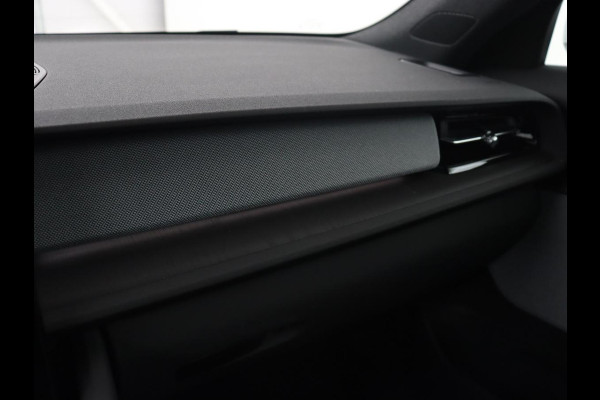 Polestar 2 Long Range Single Motor 78 kWh | Panoramadak | Harman/Kardon Audio | Carplay | Stoelverwarming | Camera | LED koplampen | LMV 19 | Polestar 2 Long Range Single Motor 78 kWh | Panoramadak | Harman/Kardon Audio | Carplay | Stoelverwarming | Camera | LED koplampen | LMV 19 |