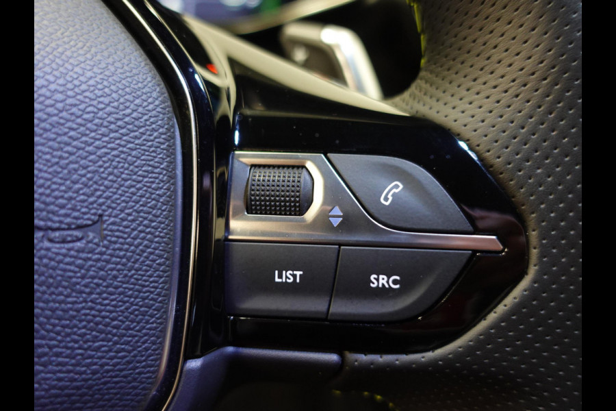 Peugeot 208 1.2 PureTech 100pk Automaat GT-Line | Navigatie | Apple Carplay/Android Auto | Airco | Parkeer sensoren | Cruise Control | Led | Lichtmetalen Velgen Peugeot 208 1.2 PureTech 100pk Automaat GT-Line | Navigatie | Apple Carplay/Android Auto | Airco | Parkeer sensoren | Cruise Control | Led | Lichtmetalen Velgen