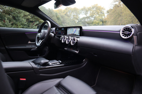 Mercedes-Benz CLA-Klasse 200 Business Solution Luxury | Pano | Leder | Burmester | Mercedes-Benz CLA-Klasse 200 Business Solution Luxury | Pano | Leder | Burmester |