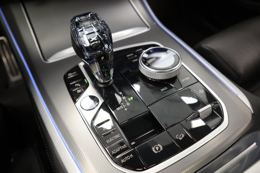BMW X5 xDrive45e High Executive H&K Laser Pano 360 22'' HUD