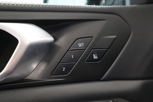 BMW X5 xDrive45e High Executive H&K Laser Pano 360 22'' HUD