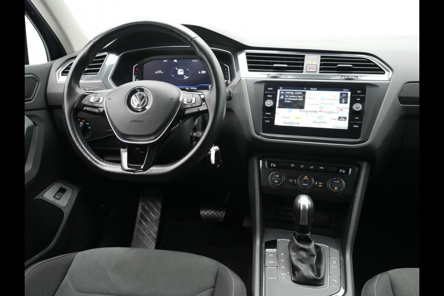 Volkswagen Tiguan 1.5 TSI ACT 150pk DSG Highline Navigatie Acc Pdc Led El. klep 26