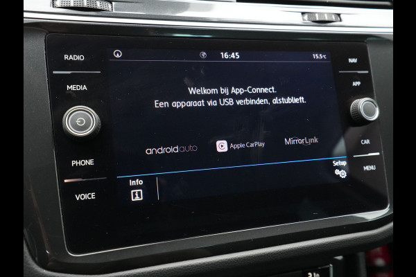 Volkswagen Tiguan 1.5 TSI ACT 150pk DSG Highline Navigatie Acc Pdc Led El. klep 26