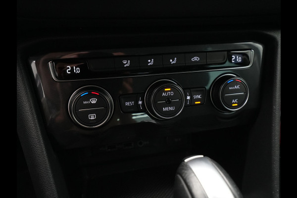 Volkswagen Tiguan 1.5 TSI ACT 150pk DSG Highline Navigatie Acc Pdc Led El. klep 26