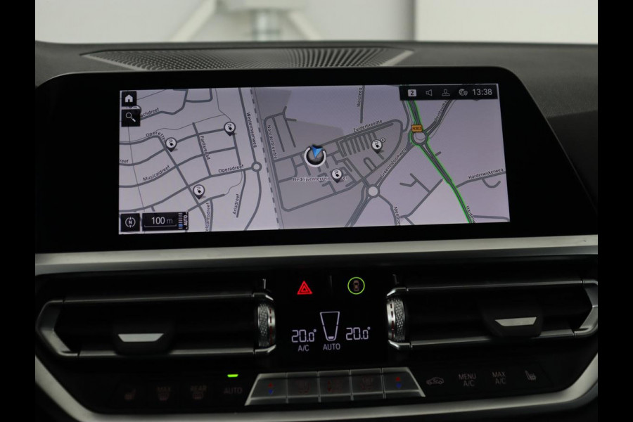BMW 3 Serie Touring 330e Business Edition Plus | Leder Bekleding | Carplay | Cruise Control | Navigatie | Laser LED koplampen | Stoelverwarming | LMV 18 | BMW 3 Serie Touring 330e Business Edition Plus | Leder Bekleding | Carplay | Cruise Control | Navigatie | Laser LED koplampen | Stoelverwarming | LMV 18 |
