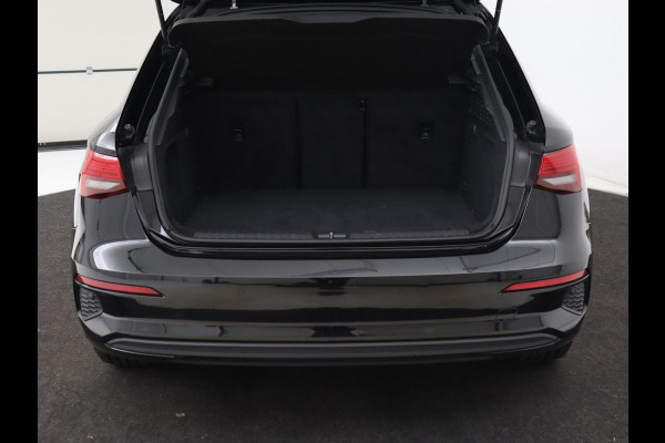 Audi A3 Sportback 40 TFSI e Edition | Leder | Carplay | Navigatie | Stoelverwarming | Cruise Control Adaptief | LMV 16 |
