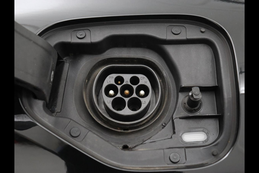 Audi A3 Sportback 40 TFSI e Edition | Leder | Carplay | Navigatie | Stoelverwarming | Cruise Control Adaptief | LMV 16 |