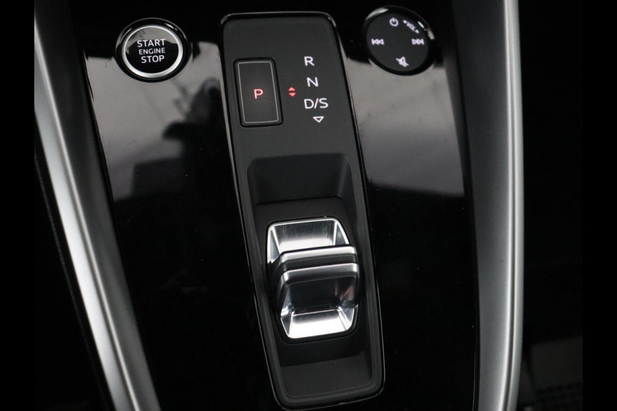 Audi A3 Sportback 40 TFSI e Edition | Leder | Carplay | Navigatie | Stoelverwarming | Cruise Control Adaptief | LMV 16 |