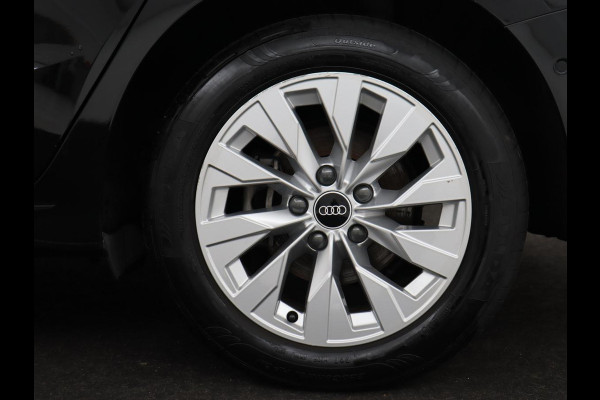 Audi A3 Sportback 40 TFSI e Edition | Leder | Carplay | Navigatie | Stoelverwarming | Cruise Control Adaptief | LMV 16 |