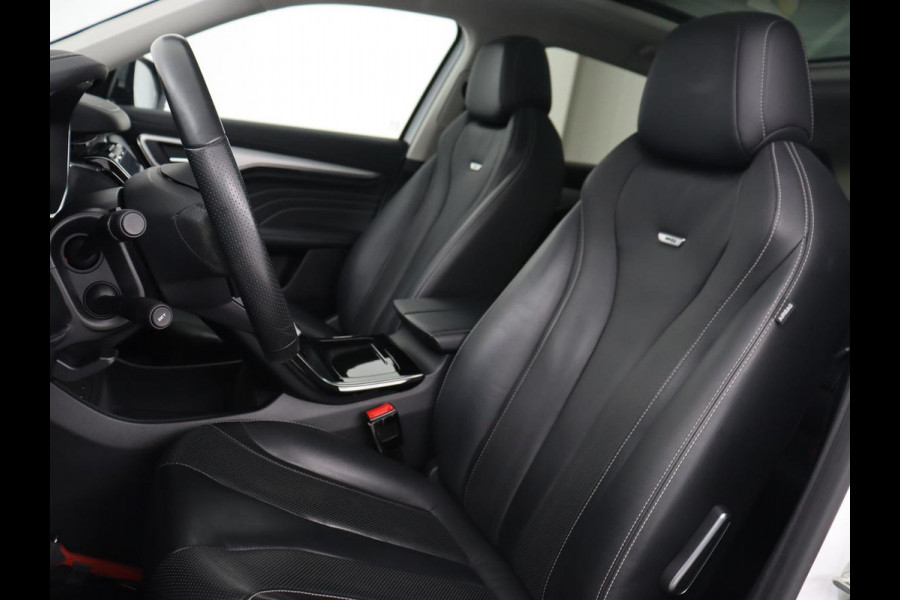 MG Marvel R Luxury 70 kWh | Trekhaak | Panorama | 360 Camera | Cruise Control Adaptief | Navigatie | Carplay | Stoelverwarming | LMC 19 |