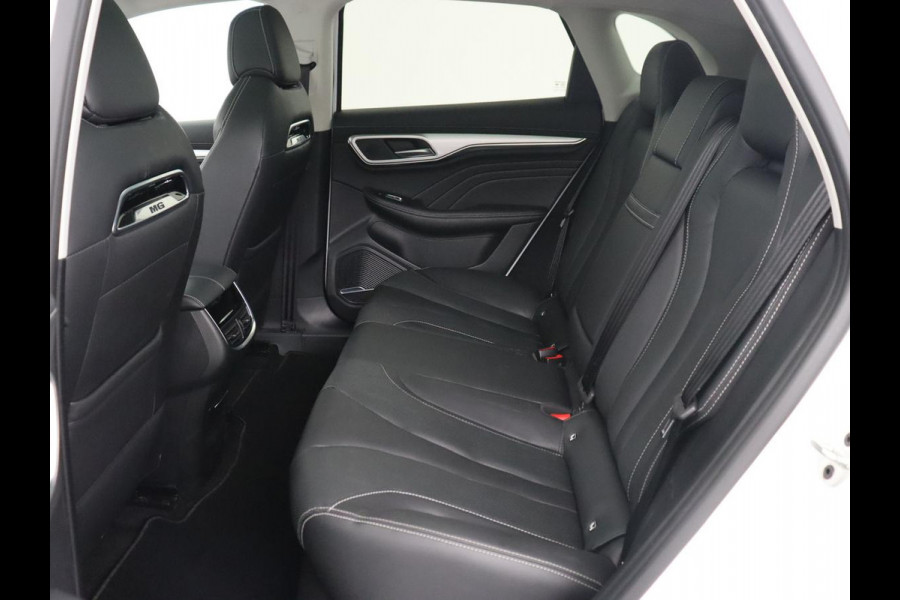 MG Marvel R Luxury 70 kWh | Trekhaak | Panorama | 360 Camera | Cruise Control Adaptief | Navigatie | Carplay | Stoelverwarming | LMC 19 |