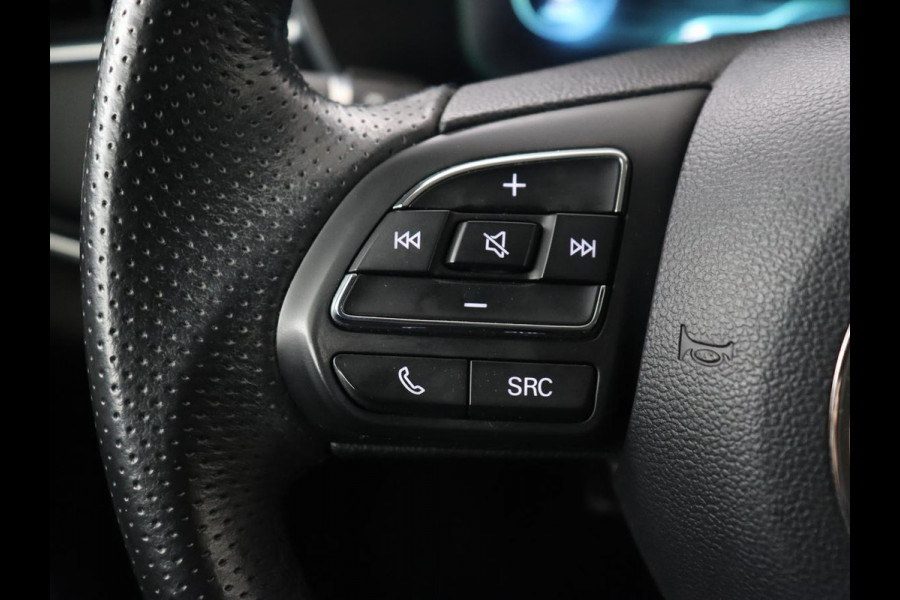 MG Marvel R Luxury 70 kWh | Trekhaak | Panorama | 360 Camera | Cruise Control Adaptief | Navigatie | Carplay | Stoelverwarming | LMC 19 |