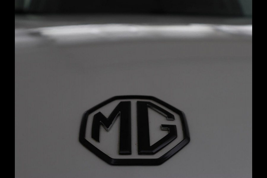 MG Marvel R Luxury 70 kWh | Trekhaak | Panorama | 360 Camera | Cruise Control Adaptief | Navigatie | Carplay | Stoelverwarming | LMC 19 |