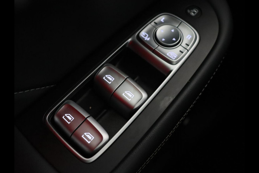 MG Marvel R Luxury 70 kWh | Trekhaak | Panorama | 360 Camera | Cruise Control Adaptief | Navigatie | Carplay | Stoelverwarming | LMC 19 |