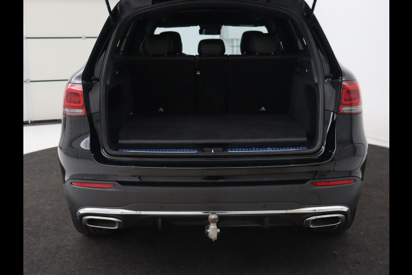 Mercedes-Benz GLC 300de 4MATIC | Panoramadak | Trekhaak | Sfeerverlichting | 360 Camera | Carplay | Stoelverwarming | LMV 20 | Mercedes-Benz GLC 300de 4MATIC | Panoramadak | Trekhaak | Sfeerverlichting | 360 Camera | Carplay | Stoelverwarming | LMV 20 |
