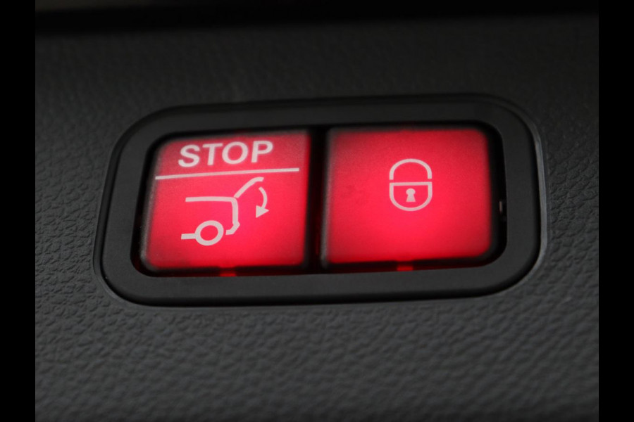 Mercedes-Benz GLC 300de 4MATIC | Panoramadak | Trekhaak | Sfeerverlichting | 360 Camera | Carplay | Stoelverwarming | LMV 20 | Mercedes-Benz GLC 300de 4MATIC | Panoramadak | Trekhaak | Sfeerverlichting | 360 Camera | Carplay | Stoelverwarming | LMV 20 |