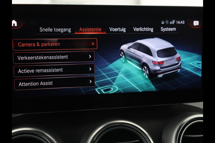 Mercedes-Benz GLC 300de 4MATIC | Panoramadak | Trekhaak | Sfeerverlichting | 360 Camera | Carplay | Stoelverwarming | LMV 20 | Mercedes-Benz GLC 300de 4MATIC | Panoramadak | Trekhaak | Sfeerverlichting | 360 Camera | Carplay | Stoelverwarming | LMV 20 |