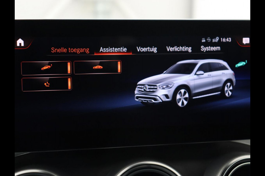 Mercedes-Benz GLC 300de 4MATIC | Panoramadak | Trekhaak | Sfeerverlichting | 360 Camera | Carplay | Stoelverwarming | LMV 20 | Mercedes-Benz GLC 300de 4MATIC | Panoramadak | Trekhaak | Sfeerverlichting | 360 Camera | Carplay | Stoelverwarming | LMV 20 |