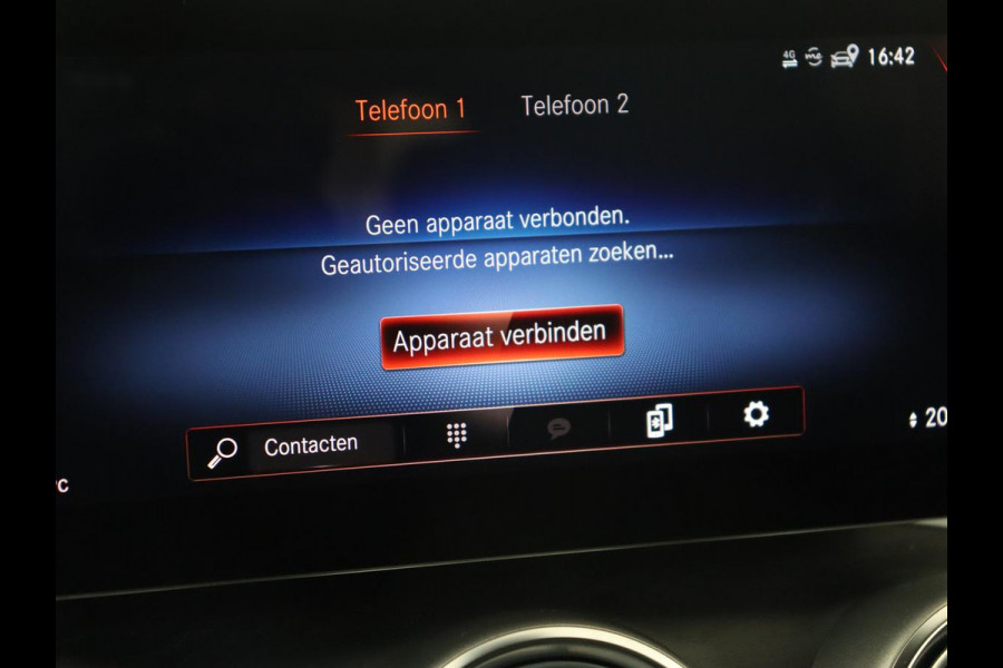 Mercedes-Benz GLC 300de 4MATIC | Panoramadak | Trekhaak | Sfeerverlichting | 360 Camera | Carplay | Stoelverwarming | LMV 20 | Mercedes-Benz GLC 300de 4MATIC | Panoramadak | Trekhaak | Sfeerverlichting | 360 Camera | Carplay | Stoelverwarming | LMV 20 |