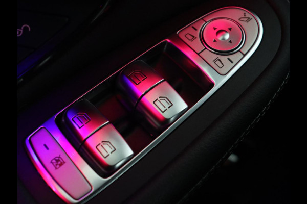 Mercedes-Benz GLC 300de 4MATIC | Panoramadak | Trekhaak | Sfeerverlichting | 360 Camera | Carplay | Stoelverwarming | LMV 20 | Mercedes-Benz GLC 300de 4MATIC | Panoramadak | Trekhaak | Sfeerverlichting | 360 Camera | Carplay | Stoelverwarming | LMV 20 |