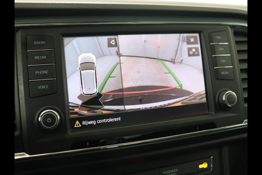 Seat Ateca 1.5 TSI Style | Panoramadak | Trekhaak | Camera | Stoelverwarming | Carplay | Navigatie | Cruise Control Adaptief | LMV 18 | Seat Ateca 1.5 TSI Style | Panoramadak | Trekhaak | Camera | Stoelverwarming | Carplay | Navigatie | Cruise Control Adaptief | LMV 18 |