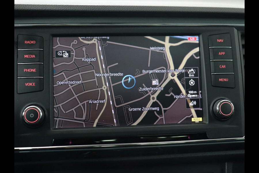 Seat Ateca 1.5 TSI Style | Panoramadak | Trekhaak | Camera | Stoelverwarming | Carplay | Navigatie | Cruise Control Adaptief | LMV 18 | Seat Ateca 1.5 TSI Style | Panoramadak | Trekhaak | Camera | Stoelverwarming | Carplay | Navigatie | Cruise Control Adaptief | LMV 18 |