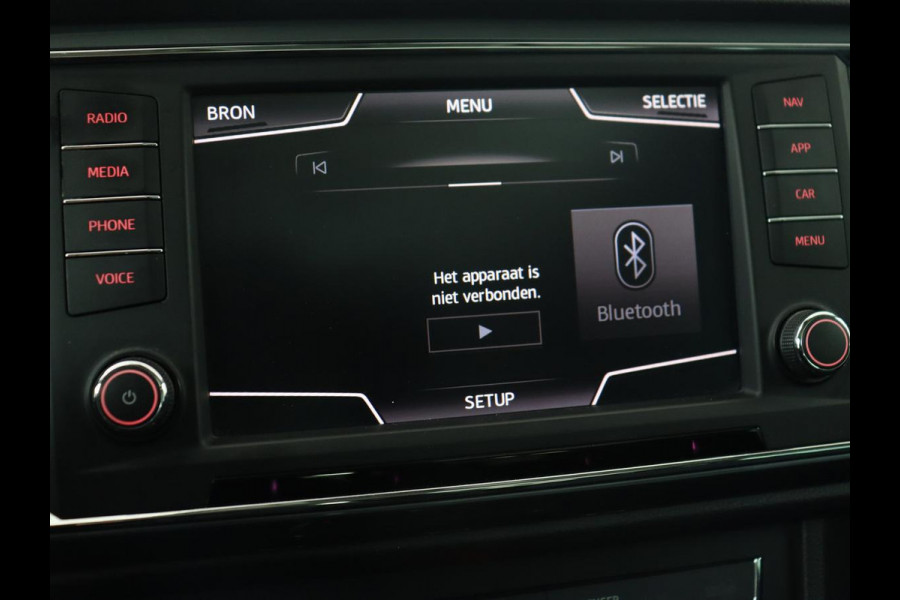 Seat Ateca 1.5 TSI Style | Panoramadak | Trekhaak | Camera | Stoelverwarming | Carplay | Navigatie | Cruise Control Adaptief | LMV 18 | Seat Ateca 1.5 TSI Style | Panoramadak | Trekhaak | Camera | Stoelverwarming | Carplay | Navigatie | Cruise Control Adaptief | LMV 18 |