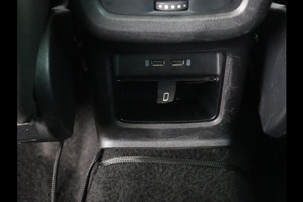 Seat Ateca 1.5 TSI Style | Panoramadak | Trekhaak | Camera | Stoelverwarming | Carplay | Navigatie | Cruise Control Adaptief | LMV 18 | Seat Ateca 1.5 TSI Style | Panoramadak | Trekhaak | Camera | Stoelverwarming | Carplay | Navigatie | Cruise Control Adaptief | LMV 18 |