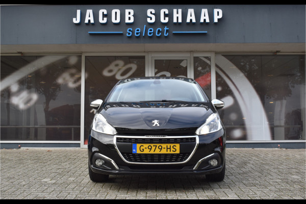Peugeot 208 1.2 PureTech Signature / Carplay / Navi / Trekhaak / Airco / 17" LM / PDC Peugeot 208 1.2 PureTech Signature / Carplay / Navi / Trekhaak / Airco / 17" LM / PDC