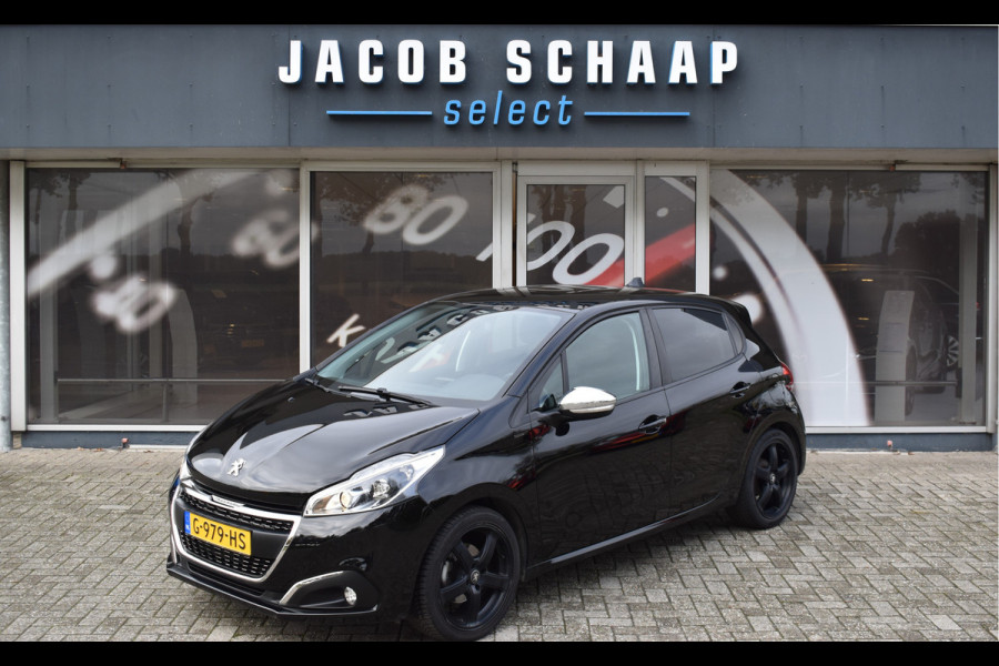 Peugeot 208 1.2 PureTech Signature / Carplay / Navi / Trekhaak / Airco / 17" LM / PDC Peugeot 208 1.2 PureTech Signature / Carplay / Navi / Trekhaak / Airco / 17" LM / PDC