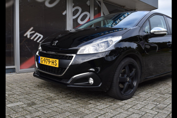 Peugeot 208 1.2 PureTech Signature / Carplay / Navi / Trekhaak / Airco / 17" LM / PDC Peugeot 208 1.2 PureTech Signature / Carplay / Navi / Trekhaak / Airco / 17" LM / PDC