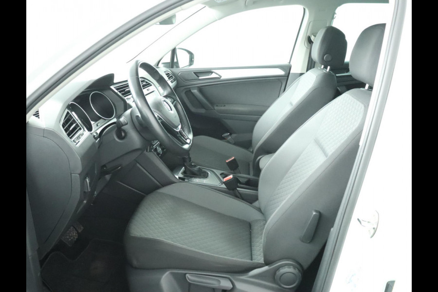 Volkswagen Tiguan 1.5 TSI ACT Comfortline Business Automaat Volkswagen Tiguan 1.5 TSI ACT Comfortline Business Automaat