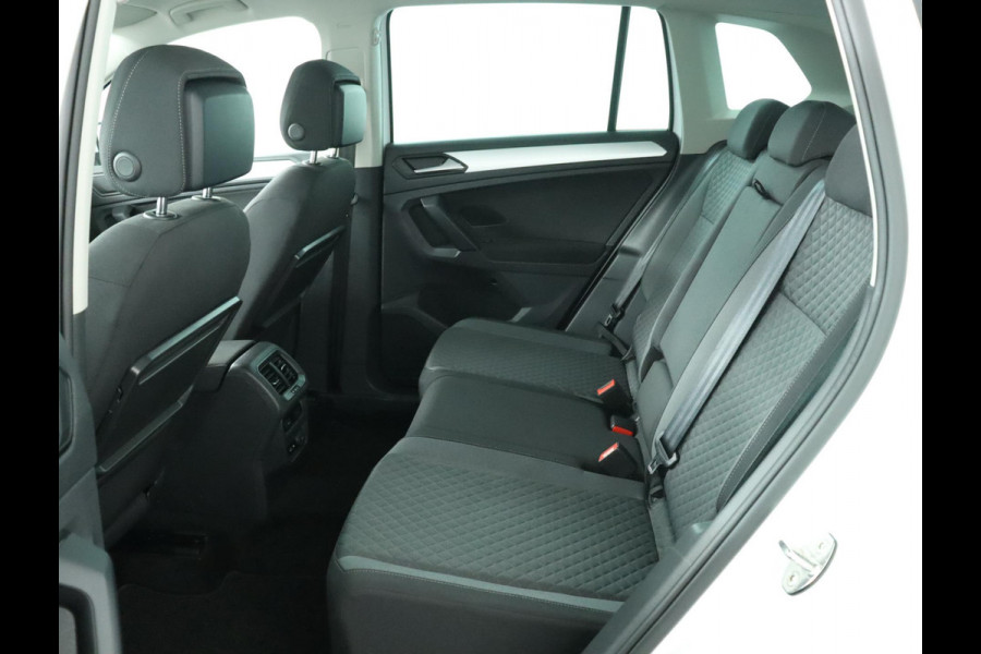 Volkswagen Tiguan 1.5 TSI ACT Comfortline Business Automaat Volkswagen Tiguan 1.5 TSI ACT Comfortline Business Automaat